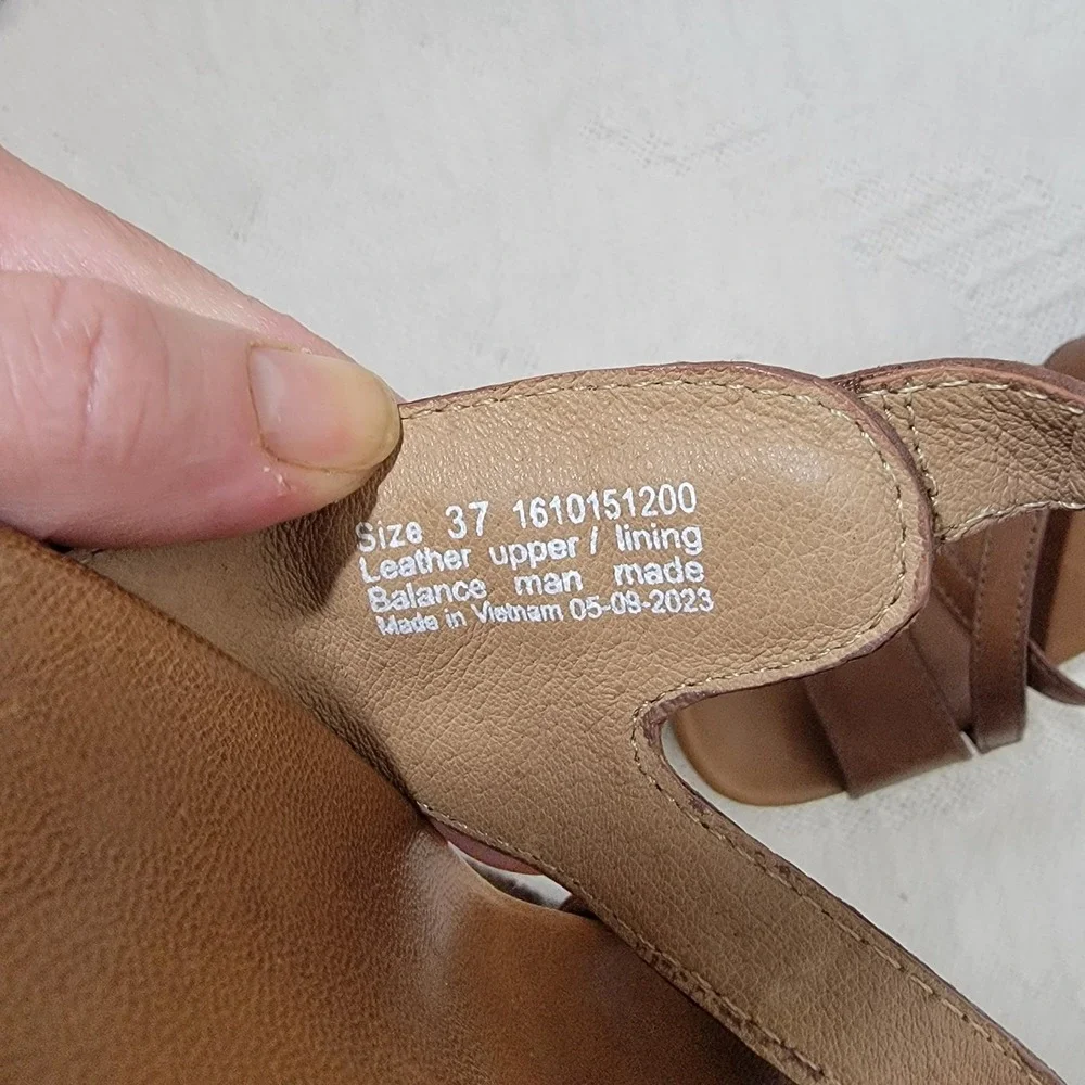 Dansko Ana Wedge Slide Buckle Sandals Tan Glazed Kid Leather Size EU 37 US 6.5-7